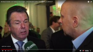 Jahresempfang des Hamburger Abendblatt: Interview mit dem HSV-Vorsitzenden Bruchhagen. Foto: Screenshot Online-Video