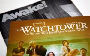 Die Zeitschrift mit der weltweit höchsten Auflage erscheint in über 300 Sprachen: Der Wachturm der Zeugen Jehovas.